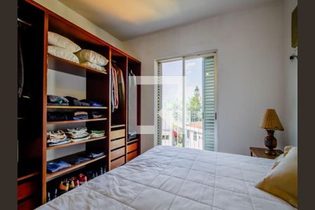 Casa à venda com 365m², 4 quartos e 6 vagas
