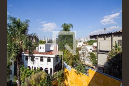Casa à venda com 365m², 4 quartos e 6 vagas