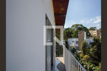 Casa à venda com 365m², 4 quartos e 6 vagas
