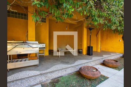 Casa à venda com 365m², 4 quartos e 6 vagas