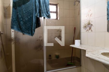 Casa à venda com 337m², 4 quartos e 3 vagas Casa à venda com 337m², 4 quartos e 3 vagasBanheiro Social