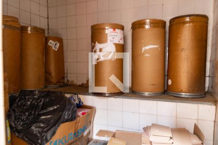 Casa à venda com 337m², 4 quartos e 3 vagas Casa à venda com 337m², 4 quartos e 3 vagasSauna