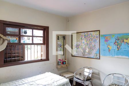 Casa à venda com 337m², 4 quartos e 3 vagas Casa à venda com 337m², 4 quartos e 3 vagasQuarto 1