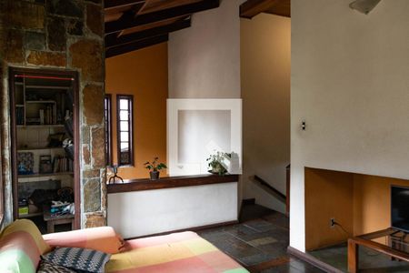 Casa à venda com 337m², 4 quartos e 3 vagas Casa à venda com 337m², 4 quartos e 3 vagasSala 2