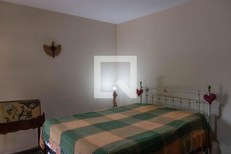 Casa à venda com 337m², 4 quartos e 3 vagas Casa à venda com 337m², 4 quartos e 3 vagasSuíte