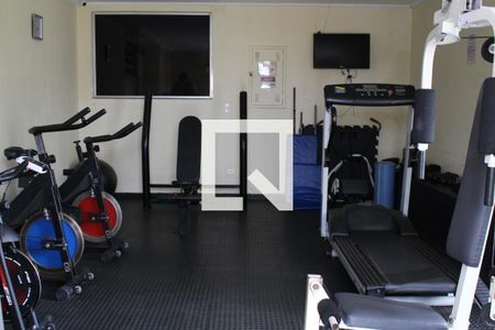 Apartamento à venda com 180m², 3 quartos e 4 vagas Apartamento à venda com 180m², 3 quartos e 4 vagasÁrea comum - Academia