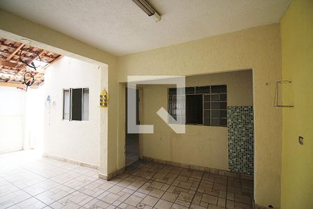 Casa à venda com 256m², 5 quartos e 2 vagasCasa 2 