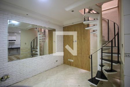 Sala de casa para alugar com 2 quartos, 45m² em Vila Tolstoi, São Paulo