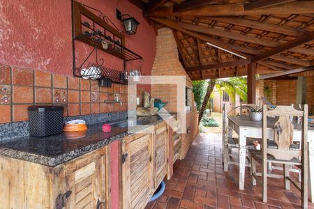 Casa à venda com 360m², 4 quartos e 4 vagas Casa à venda com 360m², 4 quartos e 4 vagasÁrea Gourmet