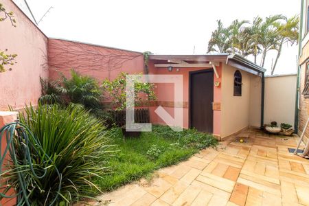 Casa à venda com 360m², 4 quartos e 4 vagas Casa à venda com 360m², 4 quartos e 4 vagasÁrea de Serviço