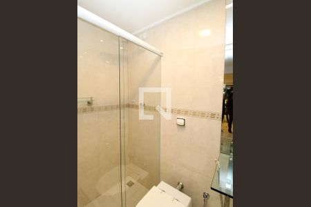 Casa à venda com 400m², 4 quartos e 4 vagasBanheiro de serviço