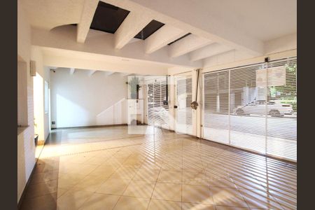 Casa à venda com 400m², 4 quartos e 4 vagasGaragem