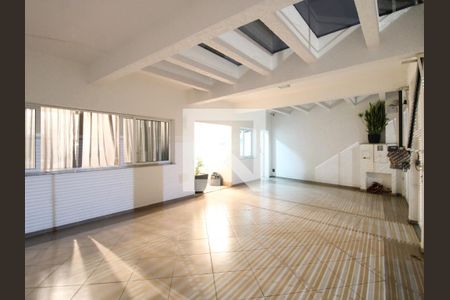 Casa à venda com 400m², 4 quartos e 4 vagasGaragem