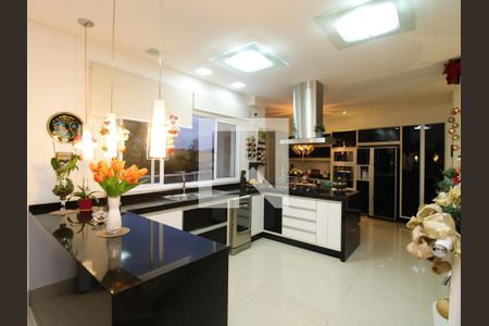 Casa à venda com 400m², 4 quartos e 4 vagasCozinha