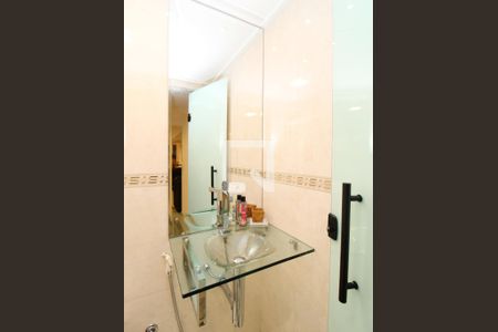 Casa à venda com 400m², 4 quartos e 4 vagasBanheiro de serviço