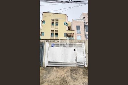 Apartamento à venda com 136m², 3 quartos e 2 vagas Apartamento à venda com 136m², 3 quartos e 2 vagasFachada