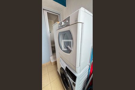 Apartamento à venda com 136m², 3 quartos e 2 vagas Apartamento à venda com 136m², 3 quartos e 2 vagasCobertura - Area de Serviço