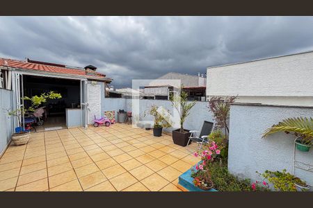 Apartamento à venda com 136m², 3 quartos e 2 vagas Apartamento à venda com 136m², 3 quartos e 2 vagasCobertura