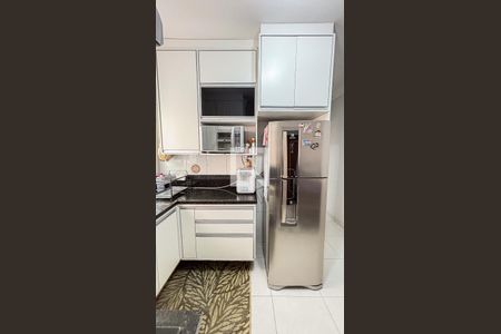 Apartamento à venda com 136m², 3 quartos e 2 vagas Apartamento à venda com 136m², 3 quartos e 2 vagasCozinha