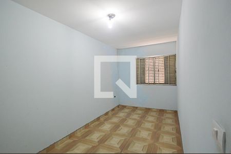 Casa à venda com 184m², 3 quartos e 3 vagas Casa à venda com 184m², 3 quartos e 3 vagasQuarto 3
