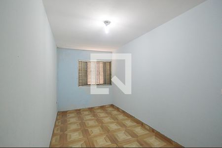 Casa à venda com 184m², 3 quartos e 3 vagas Casa à venda com 184m², 3 quartos e 3 vagasQuarto 3