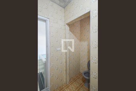 Casa à venda com 184m², 3 quartos e 3 vagas Casa à venda com 184m², 3 quartos e 3 vagasBanheiro