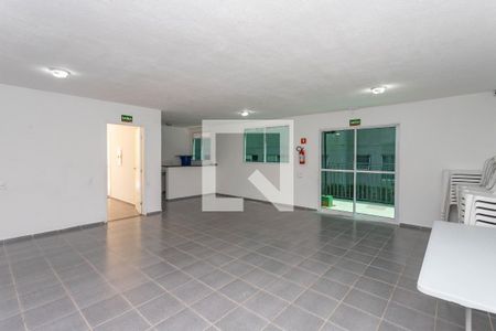 Apartamento para alugar com 42m², 2 quartos e sem vagaÁrea comum - Salão de festas