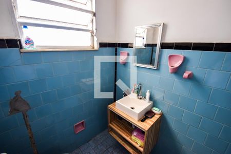 Apartamento à venda com 68m², 2 quartos e sem vagaBanheiro