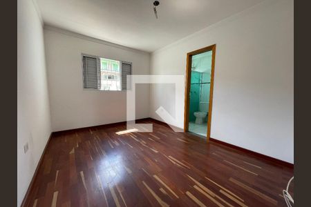 Casa à venda com 225m², 3 quartos e 3 vagas Casa à venda com 225m², 3 quartos e 3 vagasSuíte 1