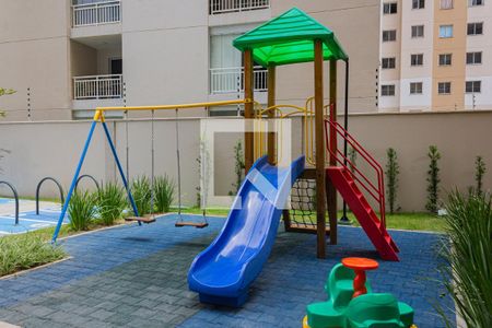 Apartamento para alugar com 42m², 2 quartos e sem vaga Apartamento para alugar com 42m², 2 quartos e sem vagaÁrea comum - Playground