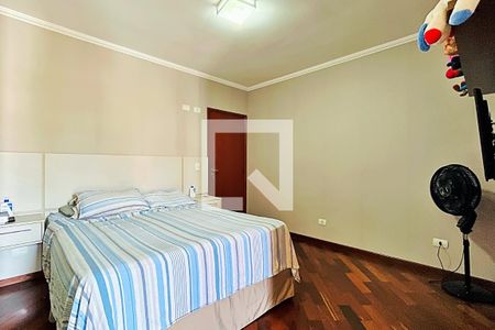 Casa à venda com 192m², 3 quartos e 4 vagas Casa à venda com 192m², 3 quartos e 4 vagasSuíte 1