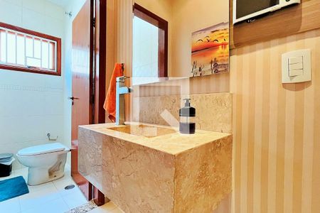 Casa à venda com 192m², 3 quartos e 4 vagas Casa à venda com 192m², 3 quartos e 4 vagasLavabo