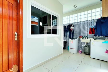 Casa à venda com 192m², 3 quartos e 4 vagas Casa à venda com 192m², 3 quartos e 4 vagasÁrea de Serviço