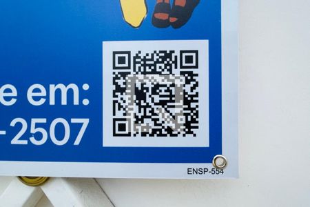 Casa à venda com 192m², 3 quartos e 4 vagas Casa à venda com 192m², 3 quartos e 4 vagasENSP-554