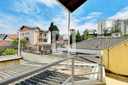 Casa à venda com 192m², 3 quartos e 4 vagas Casa à venda com 192m², 3 quartos e 4 vagasVaranda da Suíte 1