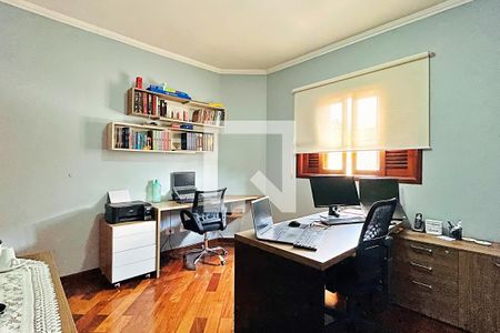 Casa à venda com 192m², 3 quartos e 4 vagas Casa à venda com 192m², 3 quartos e 4 vagasSuíte 2