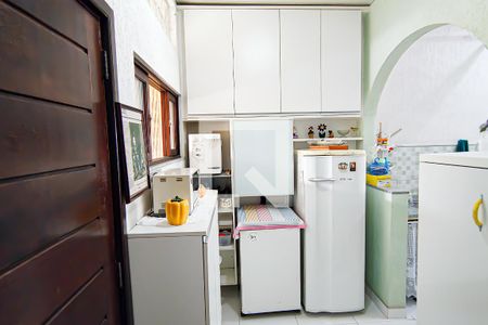 Casa à venda com 180m², 4 quartos e 2 vagaslavanderia