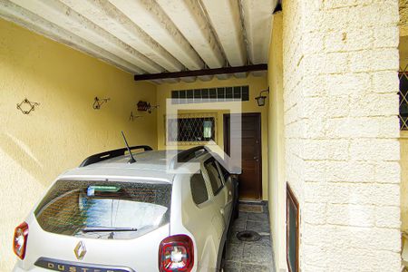 Casa à venda com 180m², 4 quartos e 2 vagasfrente da garagem