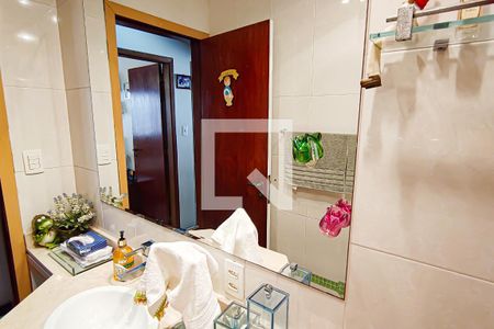 Casa à venda com 180m², 4 quartos e 2 vagasbanheiro social