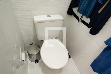 Casa à venda com 180m², 4 quartos e 2 vagasbanheiro de serviço