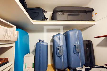 Casa à venda com 180m², 4 quartos e 2 vagasquarto de serviço