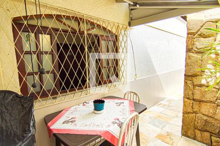 Casa à venda com 180m², 4 quartos e 2 vagasarea externa