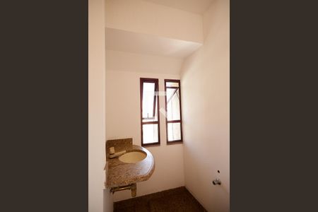 Apartamento à venda com 350m², 4 quartos e 3 vagas Apartamento à venda com 350m², 4 quartos e 3 vagasÁrea comum