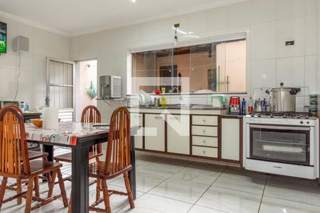 Casa à venda com 144m², 3 quartos e 2 vagas