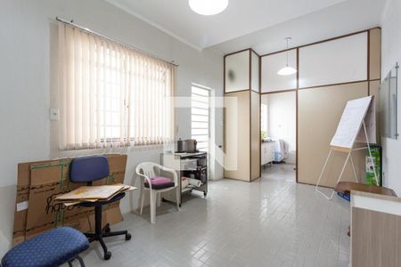 Casa à venda com 165m², 3 quartos e 1 vaga