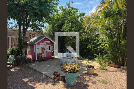 Casa à venda com 235m², 3 quartos e 5 vagas Casa à venda com 235m², 3 quartos e 5 vagasÁrea comum