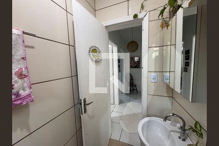 Casa à venda com 235m², 3 quartos e 5 vagas Casa à venda com 235m², 3 quartos e 5 vagasBanheiro