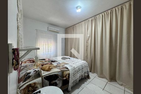 Casa à venda com 235m², 3 quartos e 5 vagas Casa à venda com 235m², 3 quartos e 5 vagasQuarto 2