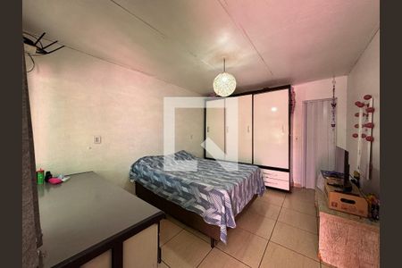 Casa à venda com 235m², 3 quartos e 5 vagas Casa à venda com 235m², 3 quartos e 5 vagasQuarto 3