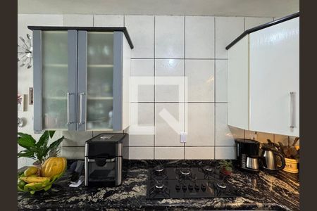 Casa à venda com 235m², 3 quartos e 5 vagas Casa à venda com 235m², 3 quartos e 5 vagasCozinha